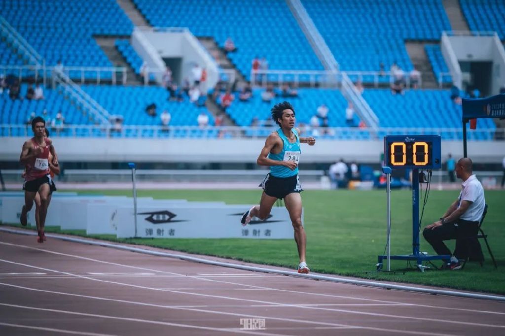 田径百米决赛亚运会,田径冠军奔赴“亚运会”