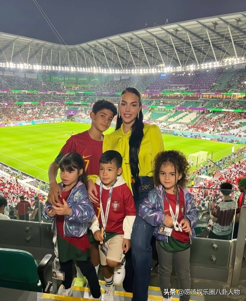 c罗饮恨卡塔尔,37岁C罗泪别世界杯