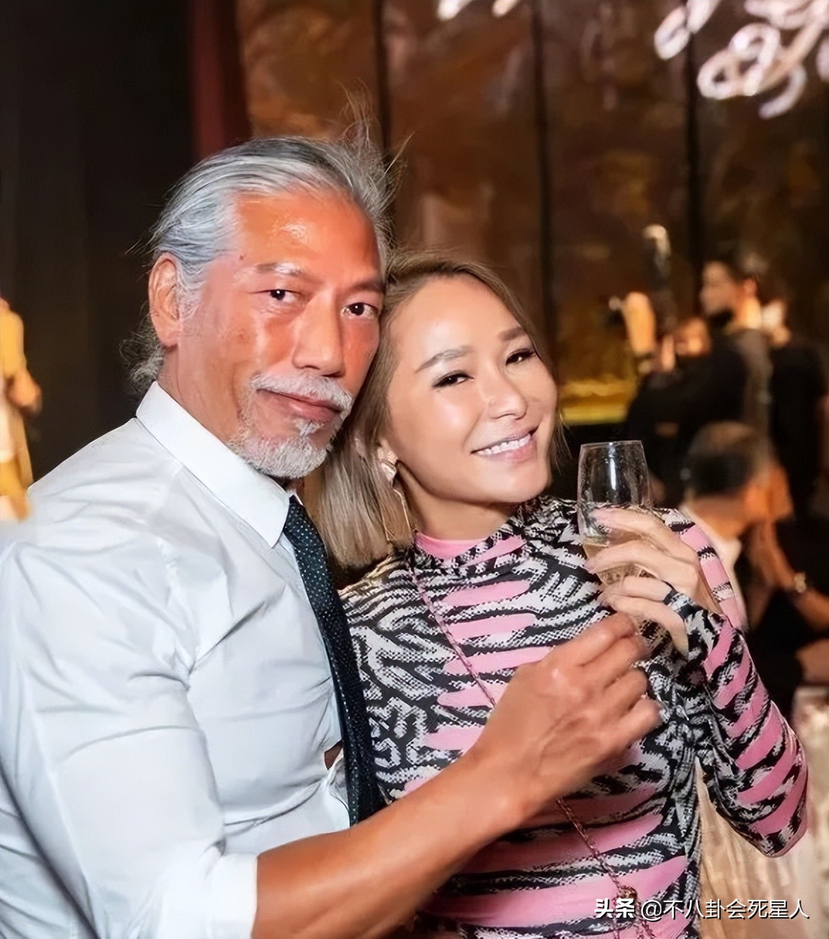 鏉庝簹楣忔鏈濅紵鍚堝奖,姊佹湞浼熸潕浜氶箯鍚堝奖