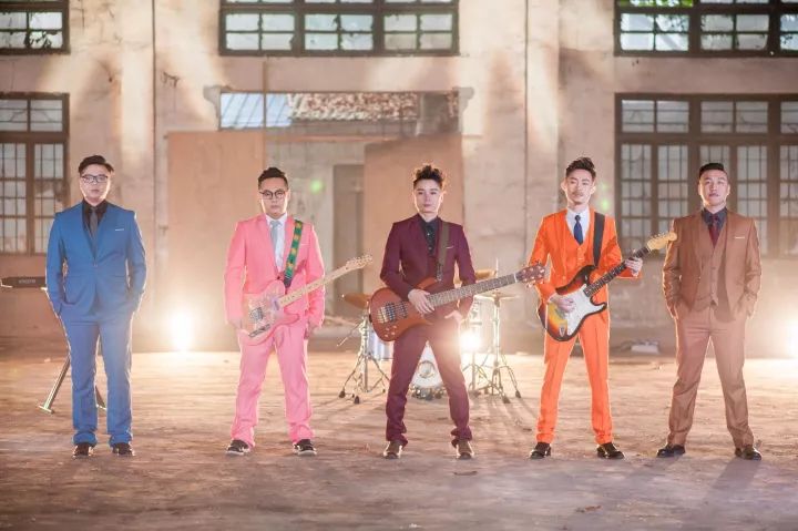 明天下午三点！Radio-Man电波先生+《畅驾欢乐点》全明星阵容邀你现场点歌