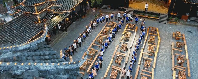 “巧手织就彩衣裳”市群艺馆馆藏少数民族服饰之“霓裳羽衣”，邀你云观展