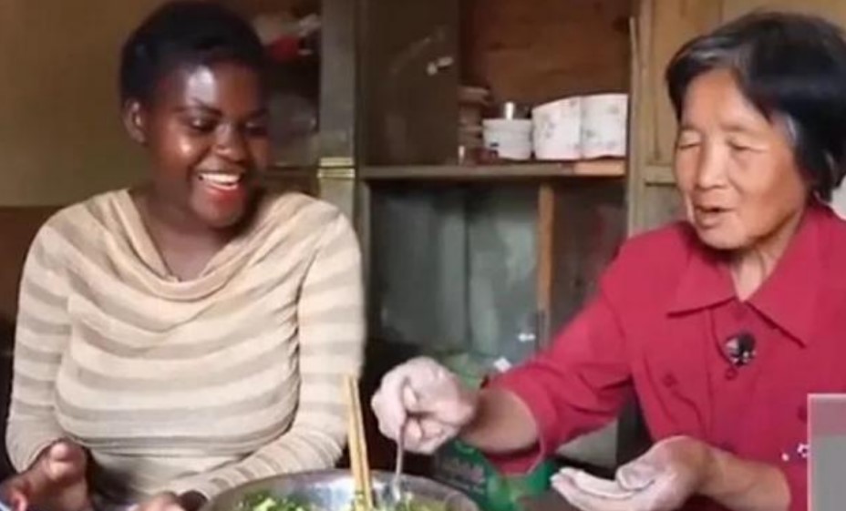 23岁非洲姑娘嫁41岁河南农民，婚后交流全靠比划，如今种花椒致富