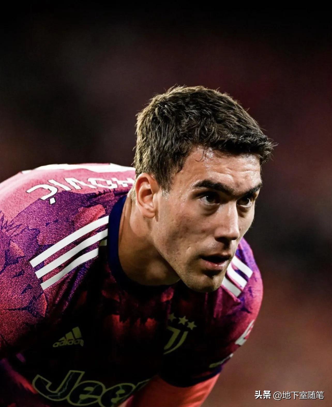 足球转会传闻：曼联开启内马尔谈判；拜仁的赖斯信念