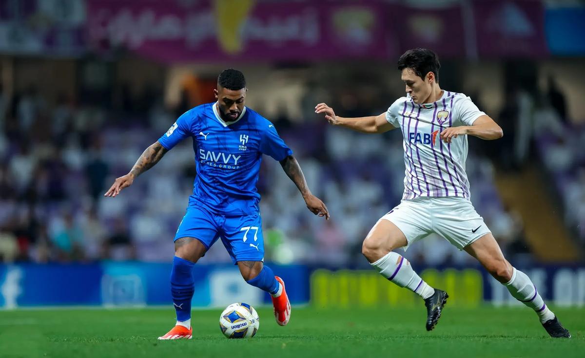 亚冠山东泰山0-3惨败横滨,亚冠决赛2022利雅得新月浦和红钻