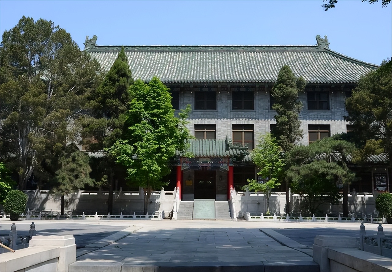 国内实力最强5所医学院,中国最牛逼的四所医学院是什么