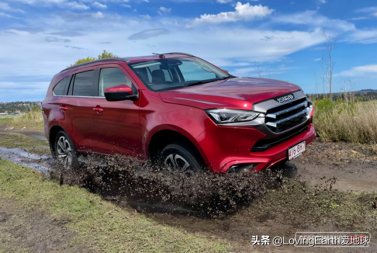 五十铃mux2023款柴油版试驾视频,2023款五十铃mux皮卡改装款