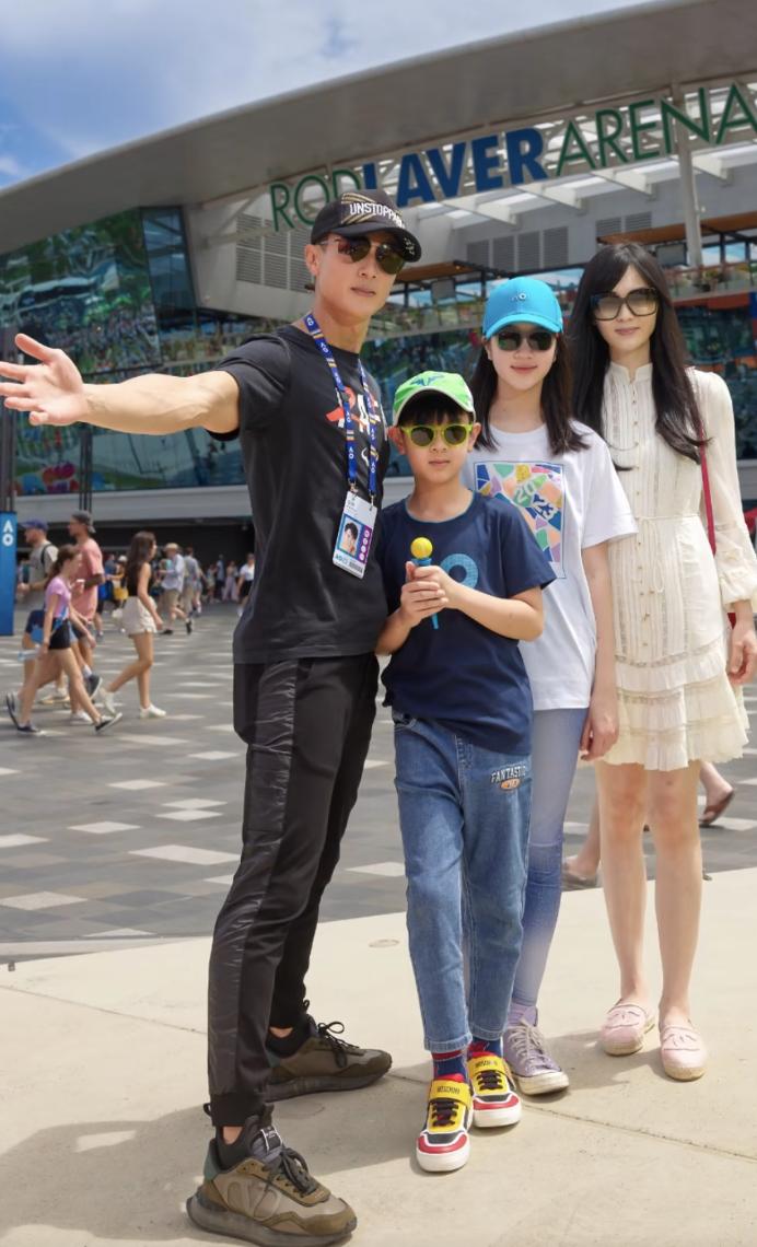 吴尊纳达尔,红土之王纳达尔吴尊