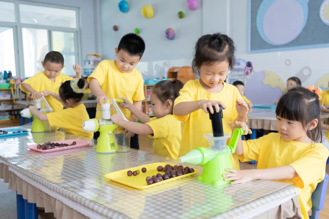 秋光如岁邂逅一场欢喜——临猗县直一园开学季