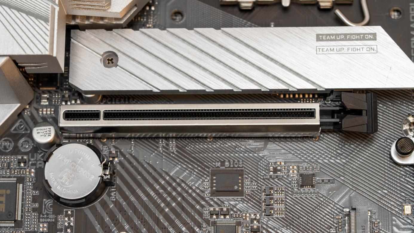 一块主板战两代CPU！——技嘉雪雕B660MAORUSPROAXDDR4装机体验