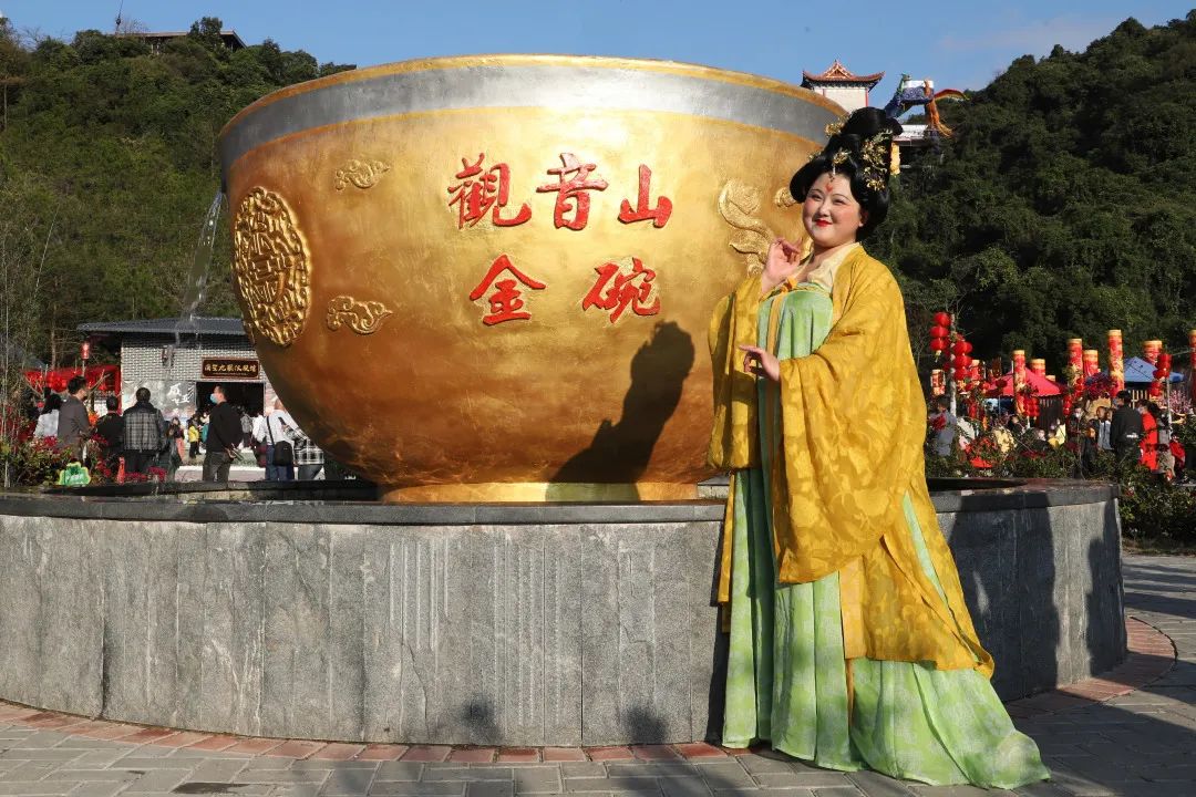 网红打卡地东莞观音山，登高许愿还能拍美照，惊艳您的朋友圈