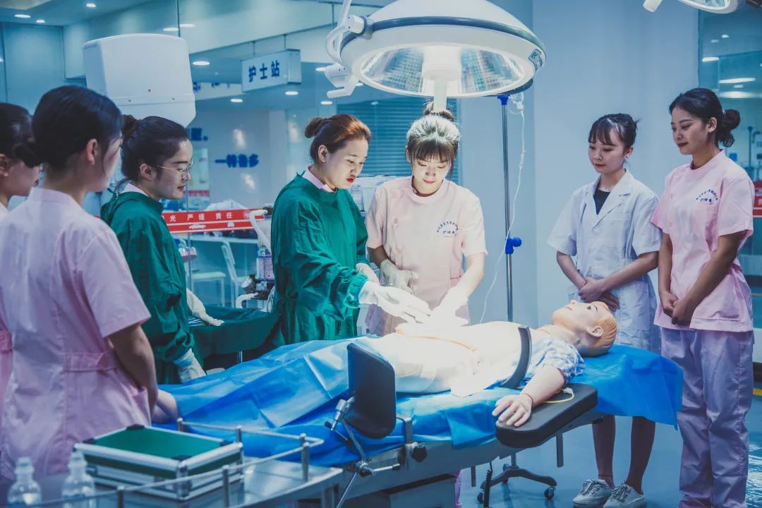 四川希望汽车职业学院排名,四川希望汽车职业学院开店