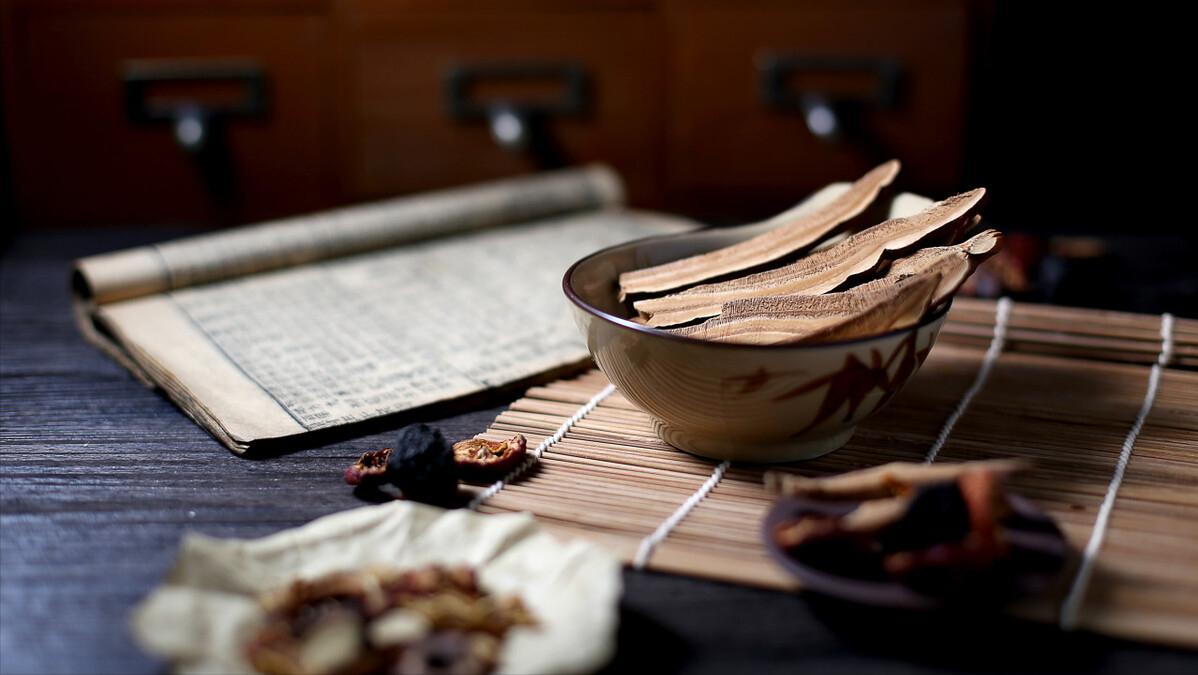 气血不足卵巢早衰挂什么科室,气血虚月经量少是不是卵巢早衰