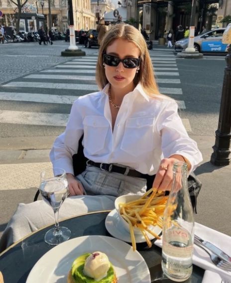 飘逸有型显瘦阔腿裤打造气场感,显瘦百搭阔腿裤这样穿好看又时髦