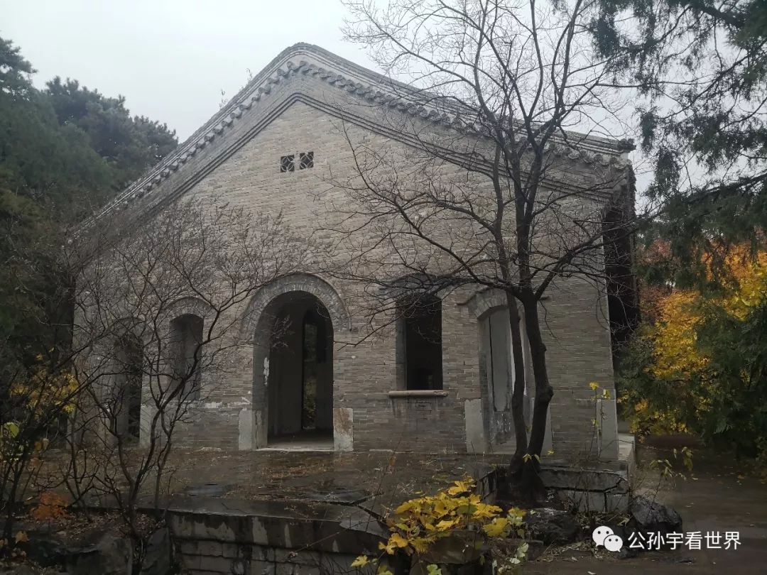 北京的香山上,北京的香山海拔多少米