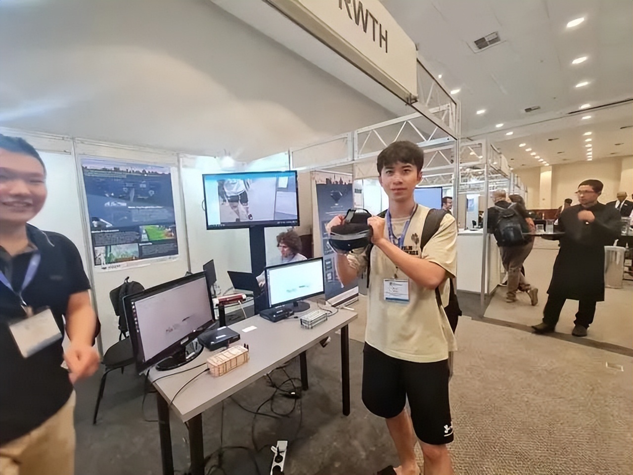 华为年薪百万的8位博士,35岁博士在华为工作7年收入曝光