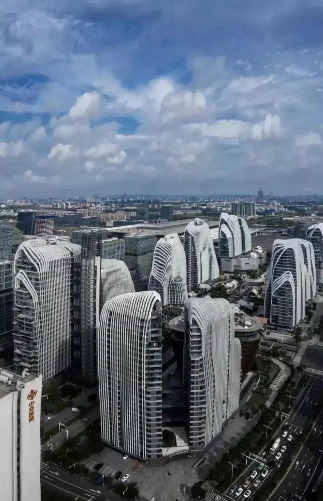 南京和杭州哪个城市更适合投资,杭州比南京强在哪里