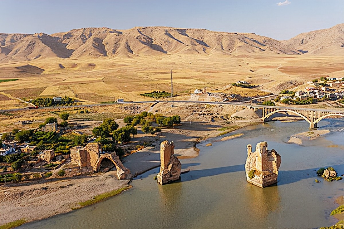 乌代库赛被击毙,库赛侯赛因被枪杀