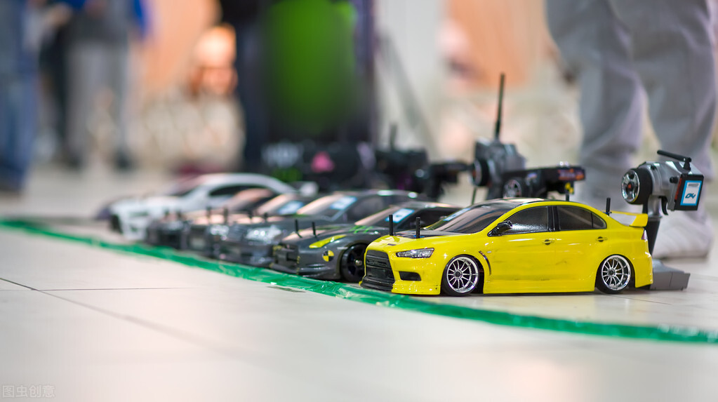 棣欐腐杩涘彛璐х墿鍥剧墖,棣欐腐鍥介檯蹇欢灏忓寘