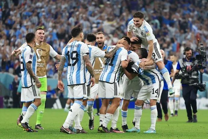 帕瓦尔内奸啥意思,帕瓦尔和法国队起内讧