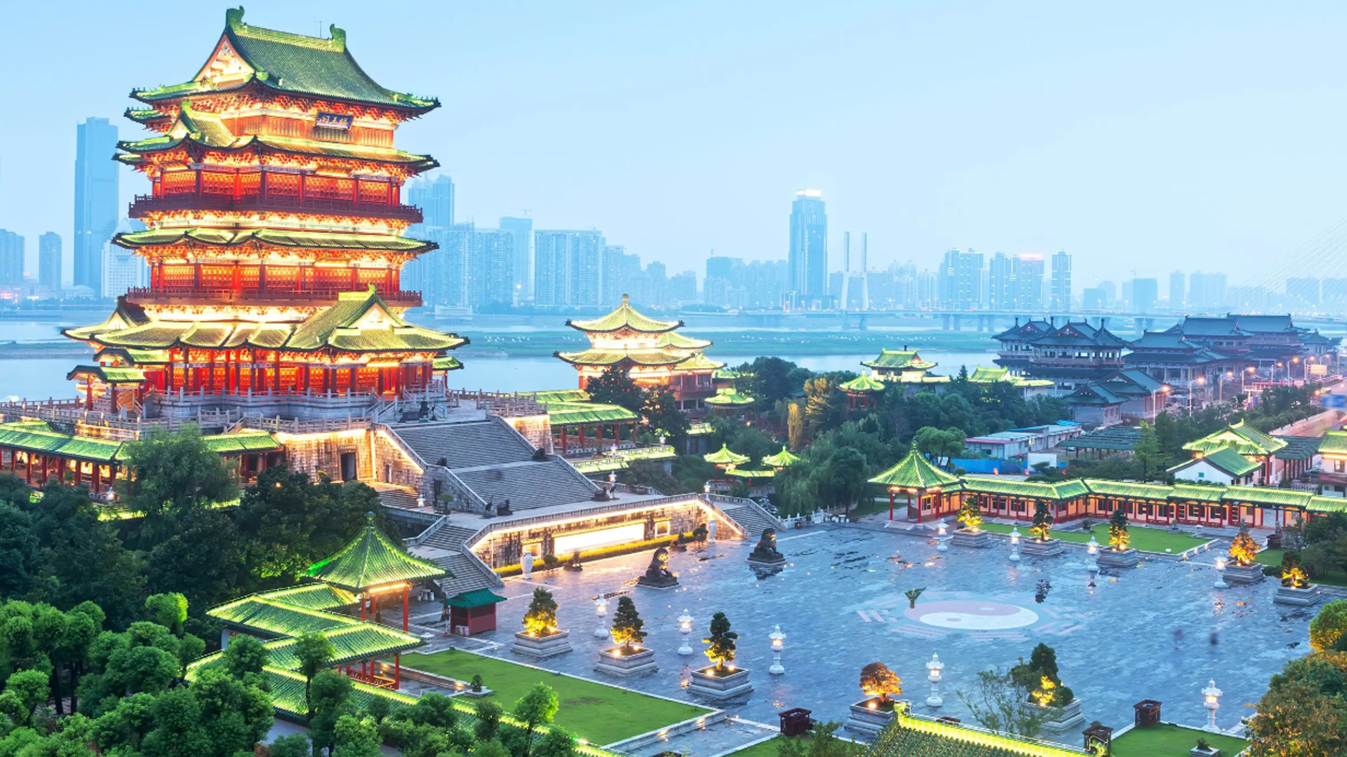 江西南昌彩民中2.23亿元大奖,南昌彩民中653万大奖图片