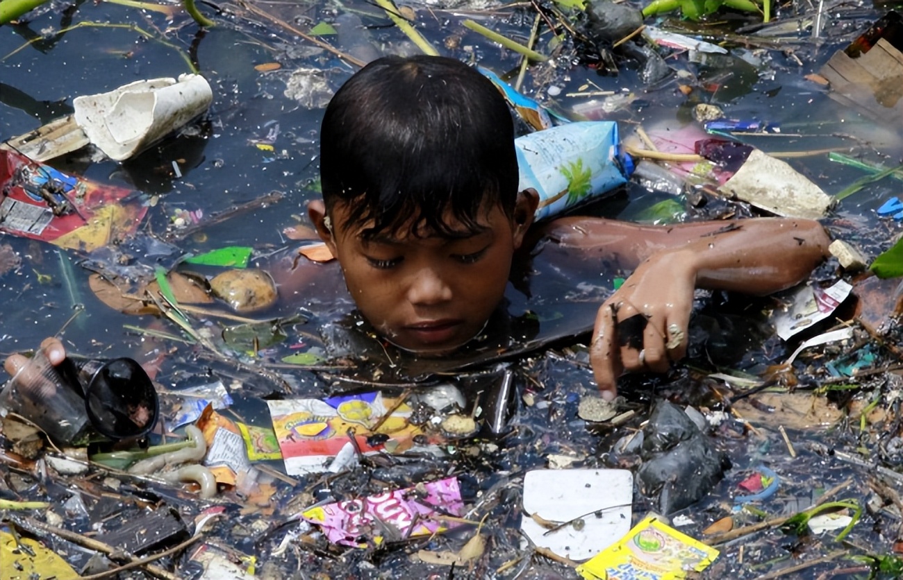 东南亚*彩博**业，为何都是中国人坑中国人?