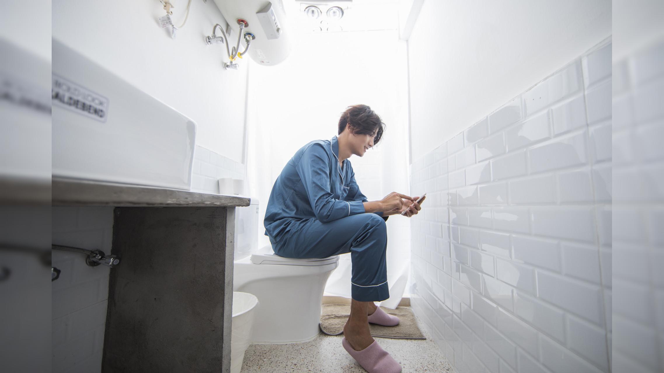 手机放在床头睡觉辐射会造成什么,睡觉手机放床头有辐射吗