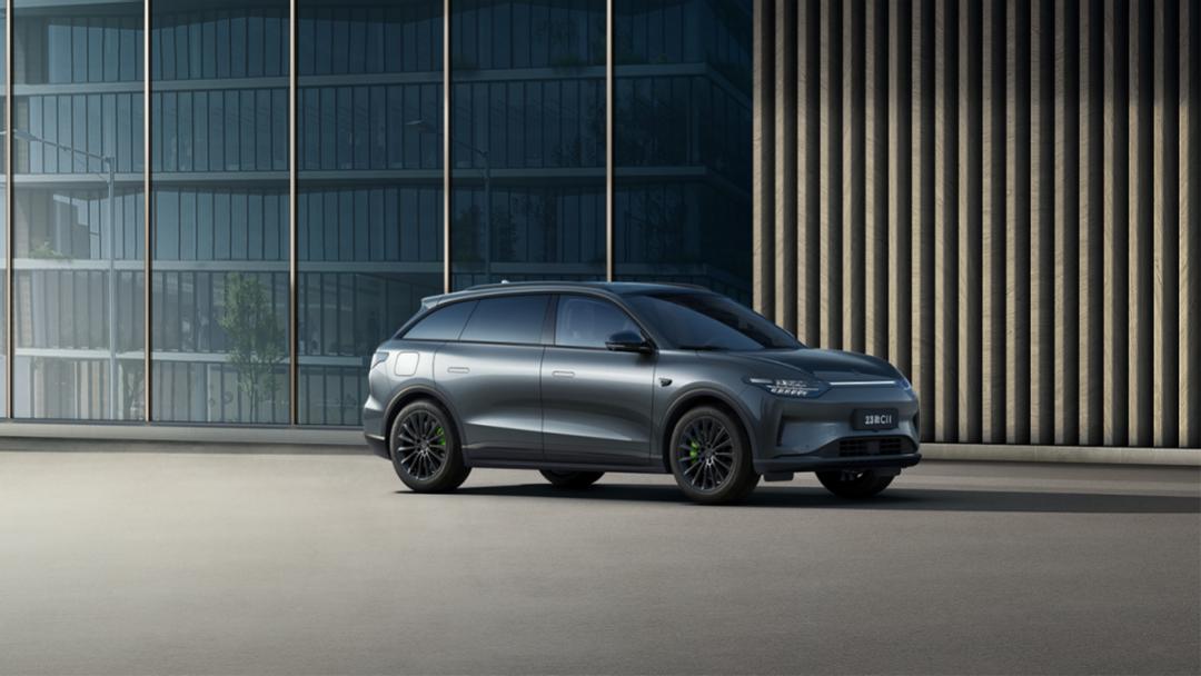 15万买30万体验，国产“价格屠夫”进化不设限，老车主直呼真香！