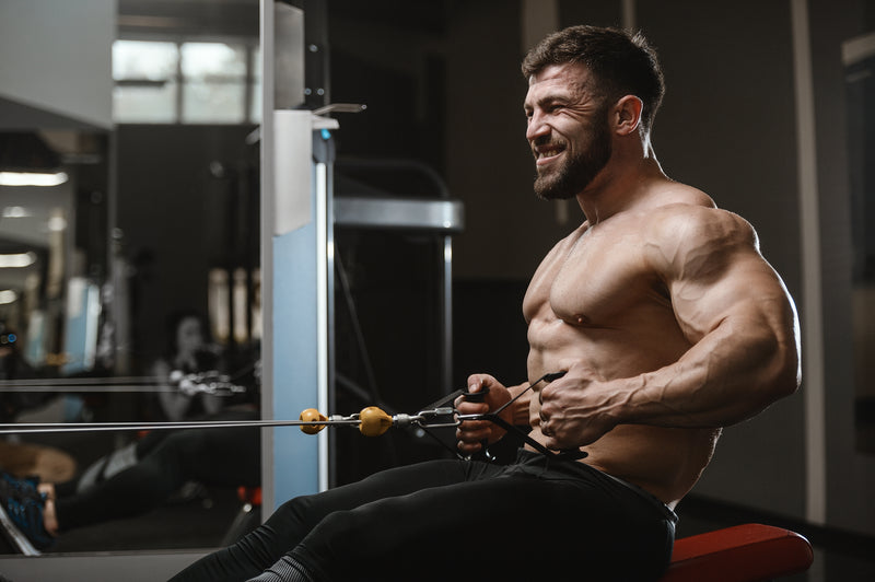 新手健身房怎么练减脂增肌,初级健身房锻炼方法增肌