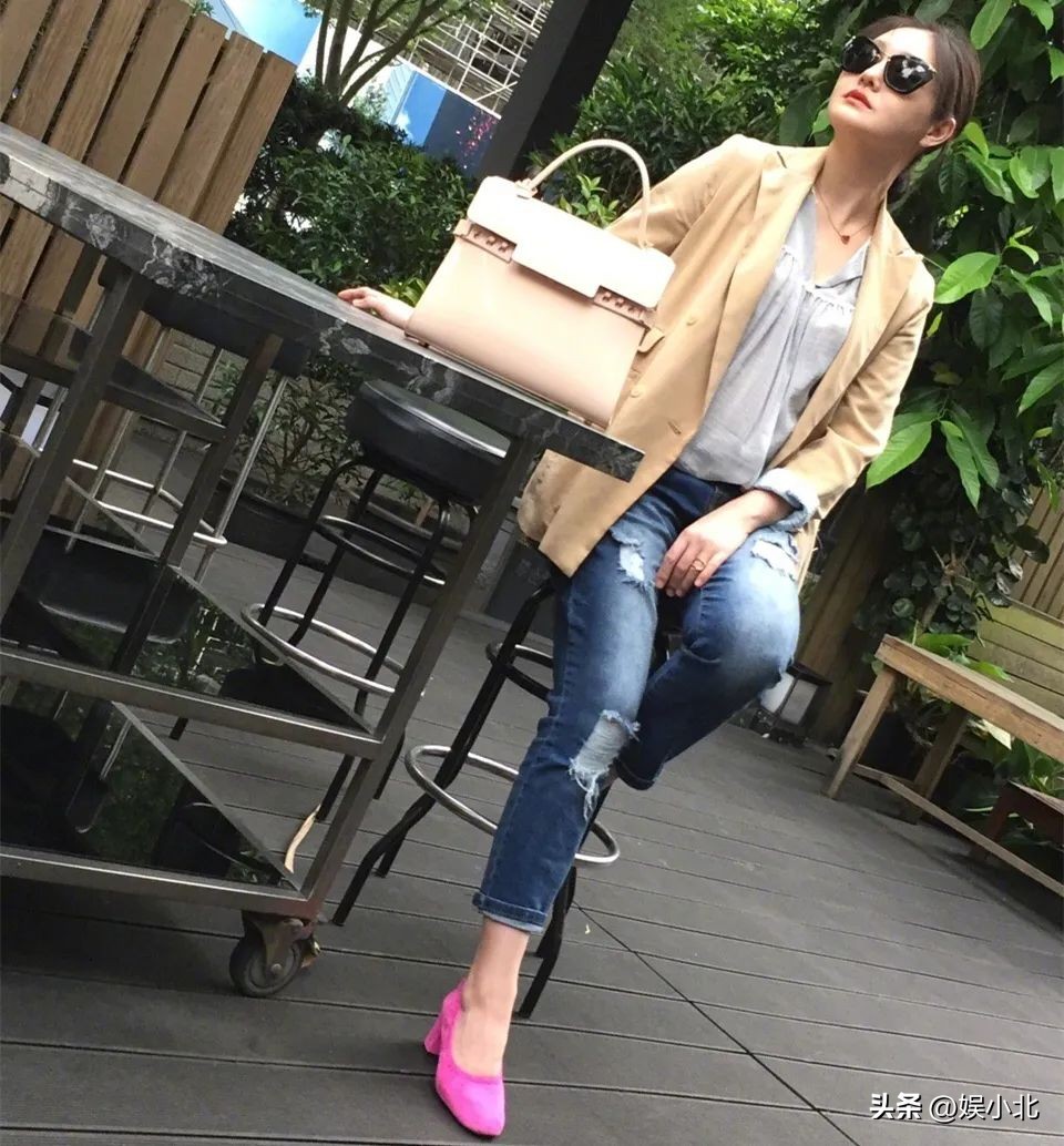 买衣服不看价钱,买衣服不看价格是什么心理