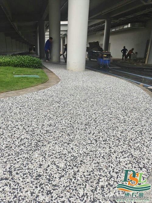 彩石地坪优缺点,地坪料是什么