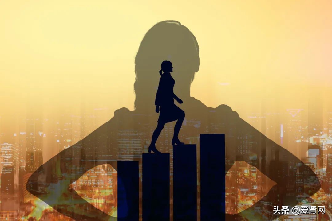 皮肤越变越黑,皮肤黑的暗淡无光怎么办