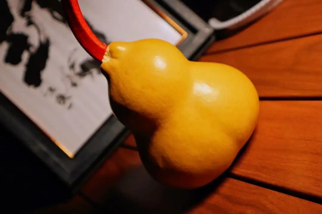 文玩葫芦坏了的照片,葫芦文玩上发霉了会怎么样