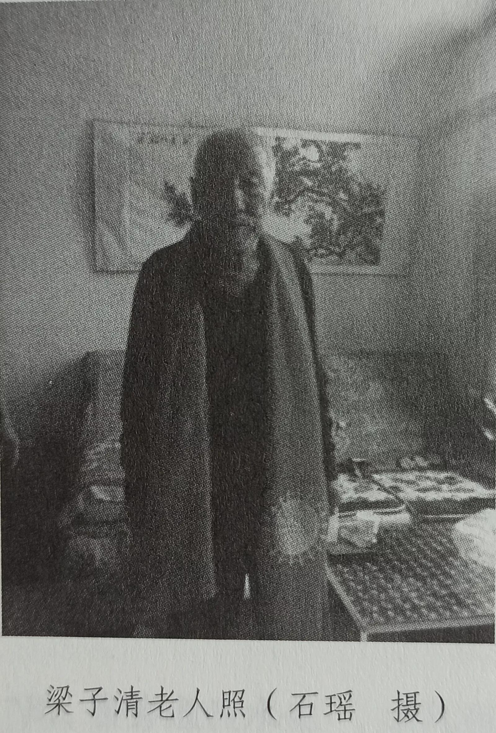 他参加过太原平津等战役和抗美援朝，年近百岁身体健康思维敏捷