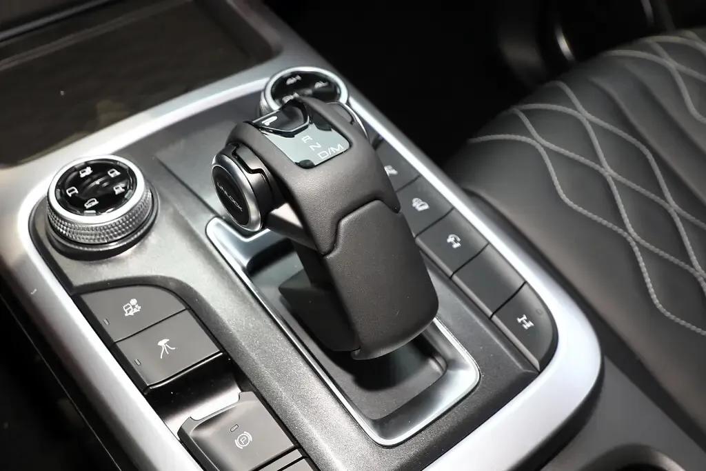 坦克300侧踏教程,坦克300穿越攻略