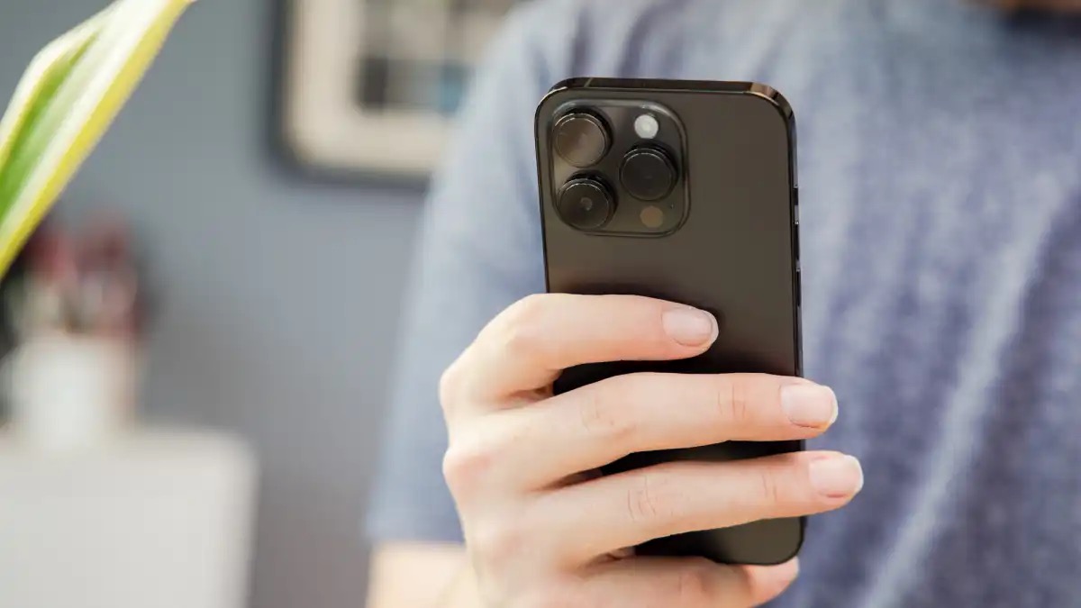 iphone13promax和14pro对比图,iphone14promax对比13promax性能