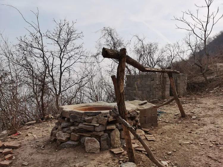 绝壁大梯白云寺,徒步白云寺