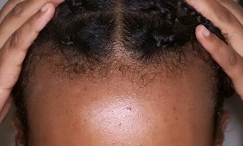 张纪中小31岁娇妻谈婚后生活,张纪中70岁生子感慨