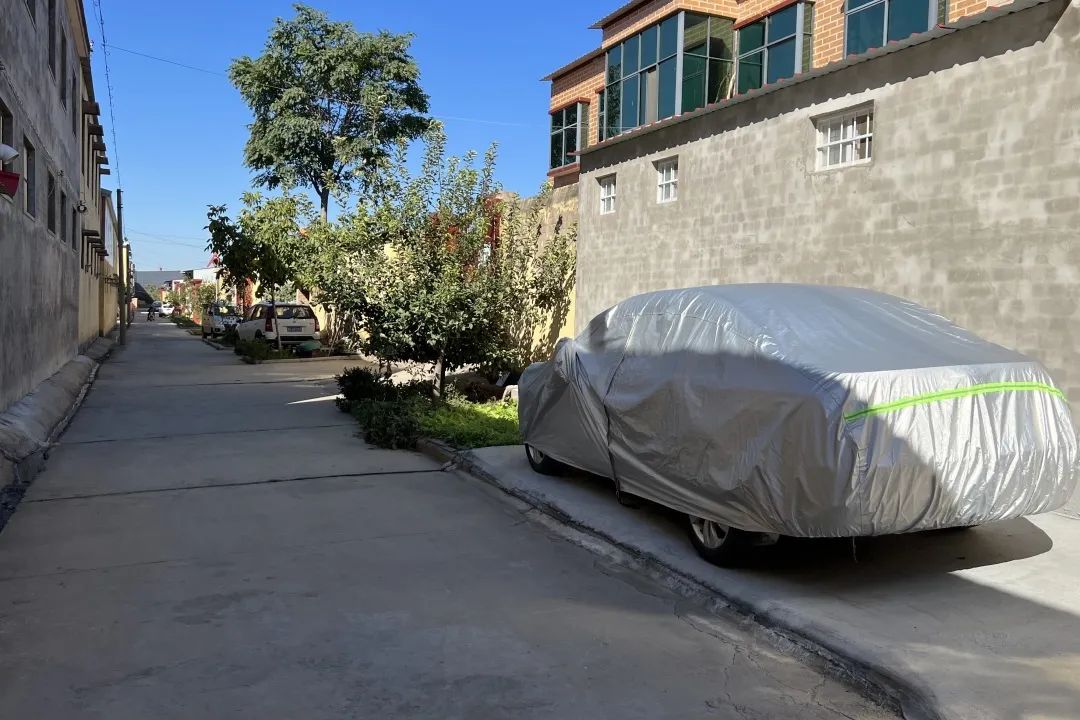 要建房子前是不是先画设计图,要建房的地属于红线怎么办