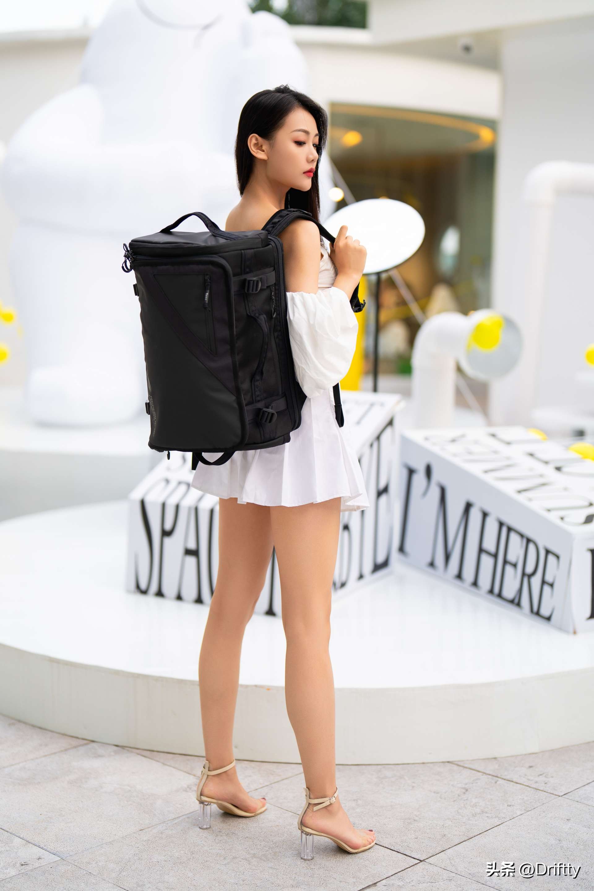 ROG玩家国度新品行李箱,rog玩家背包