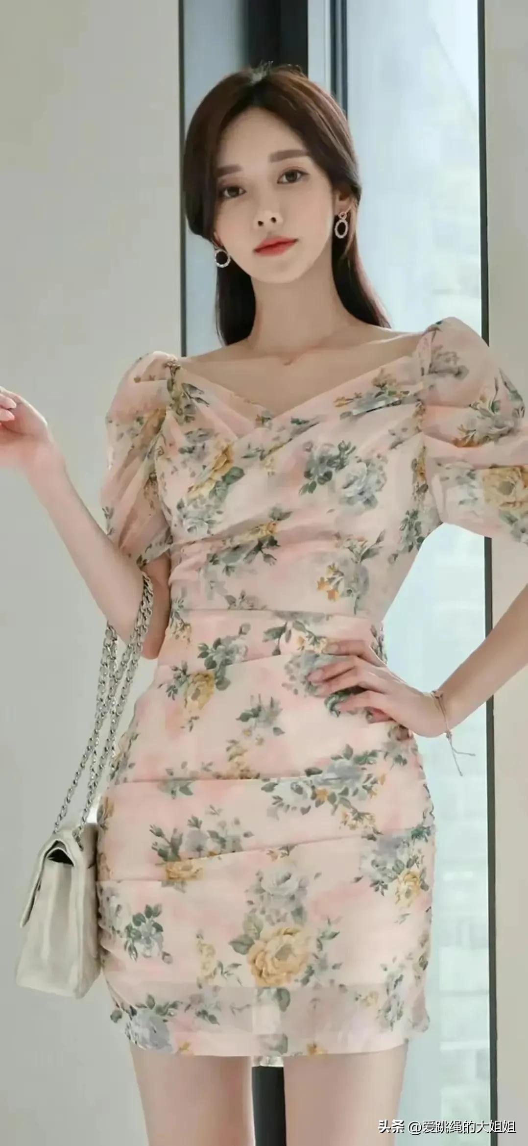 韩国模特孙允珠，性感时尚，美丽动人