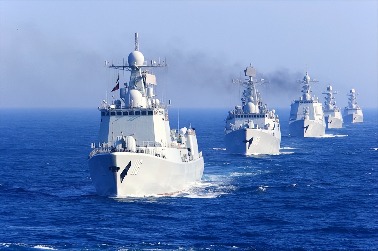 我国为何不惧美国威胁，未来三军将会再创新高，军事实力会有多强