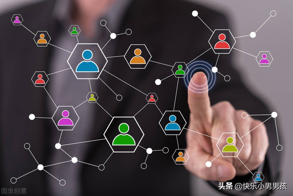 做自媒体一个月，发31个原创视频，96个粉丝，看看我的真实收益