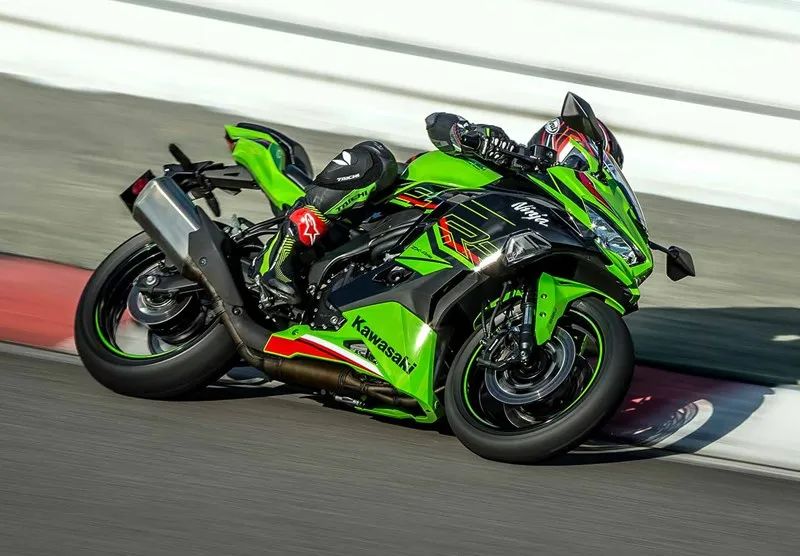 川崎zx4r发布本田cbr650r会降价么,川崎zx4r在泰国售价