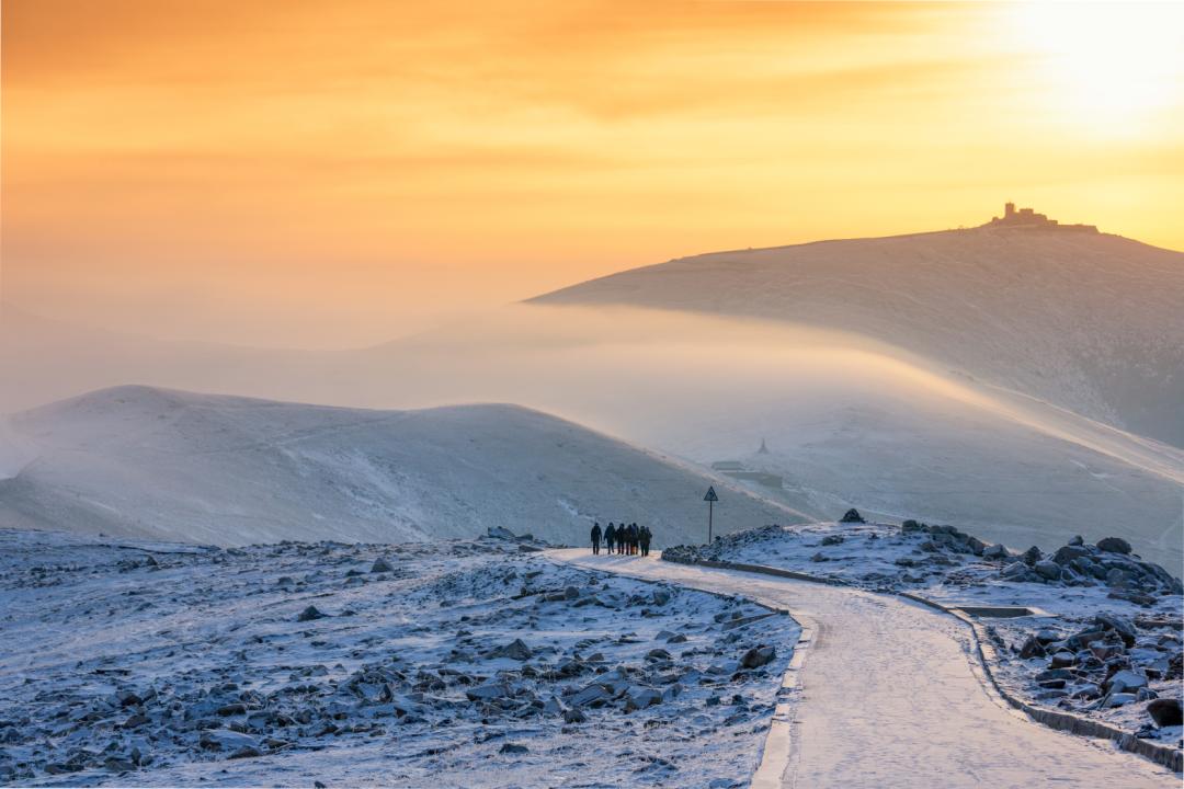 2021公认最好的徒步路线,2022走过的最美9条徒步路线