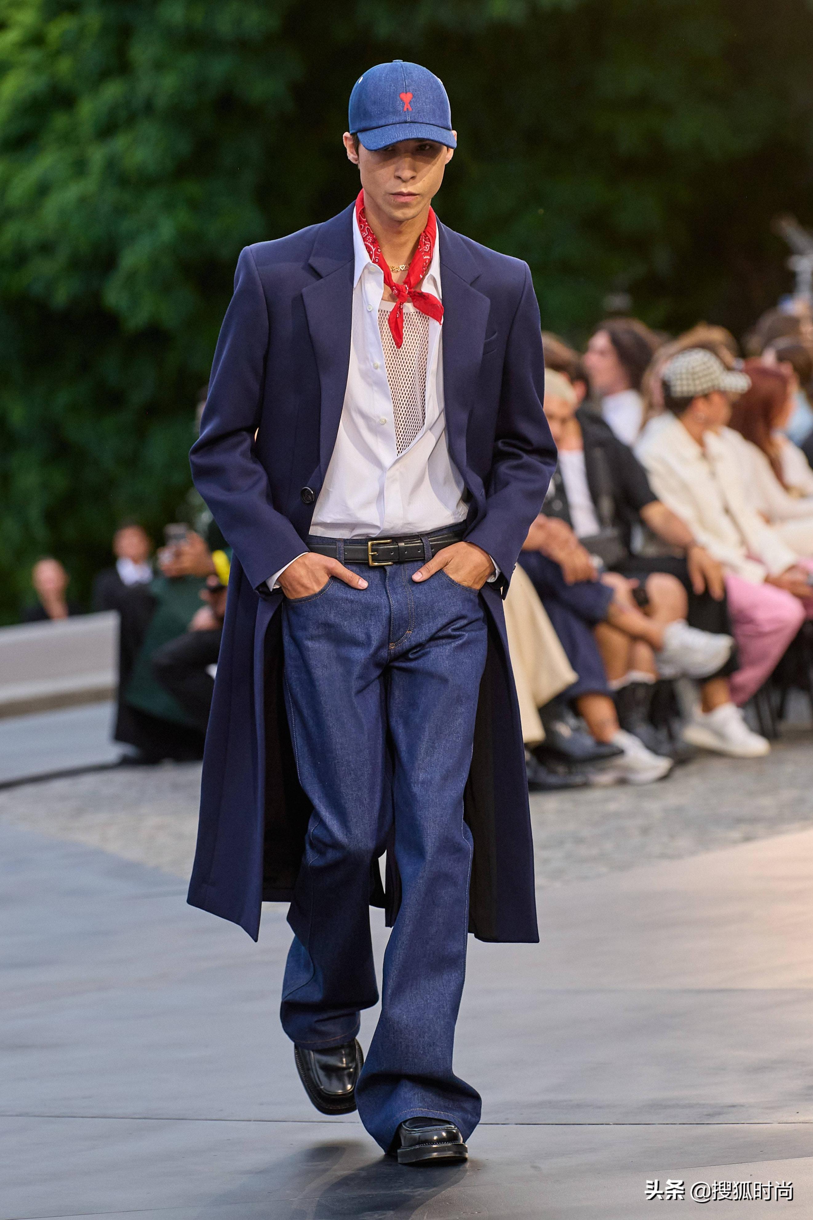 lv和爱马仕哪个值得购买,lv和爱马仕有什么不同