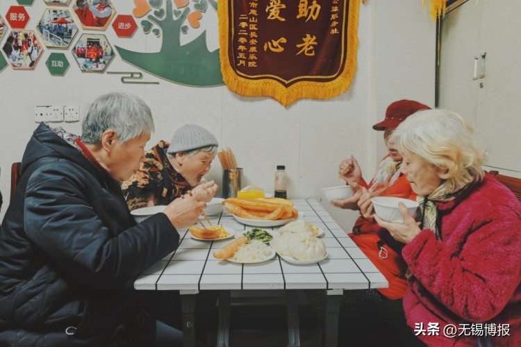 【暖新闻】1元早餐送上门！无锡这家店成了老人眼里的“网红”打卡点