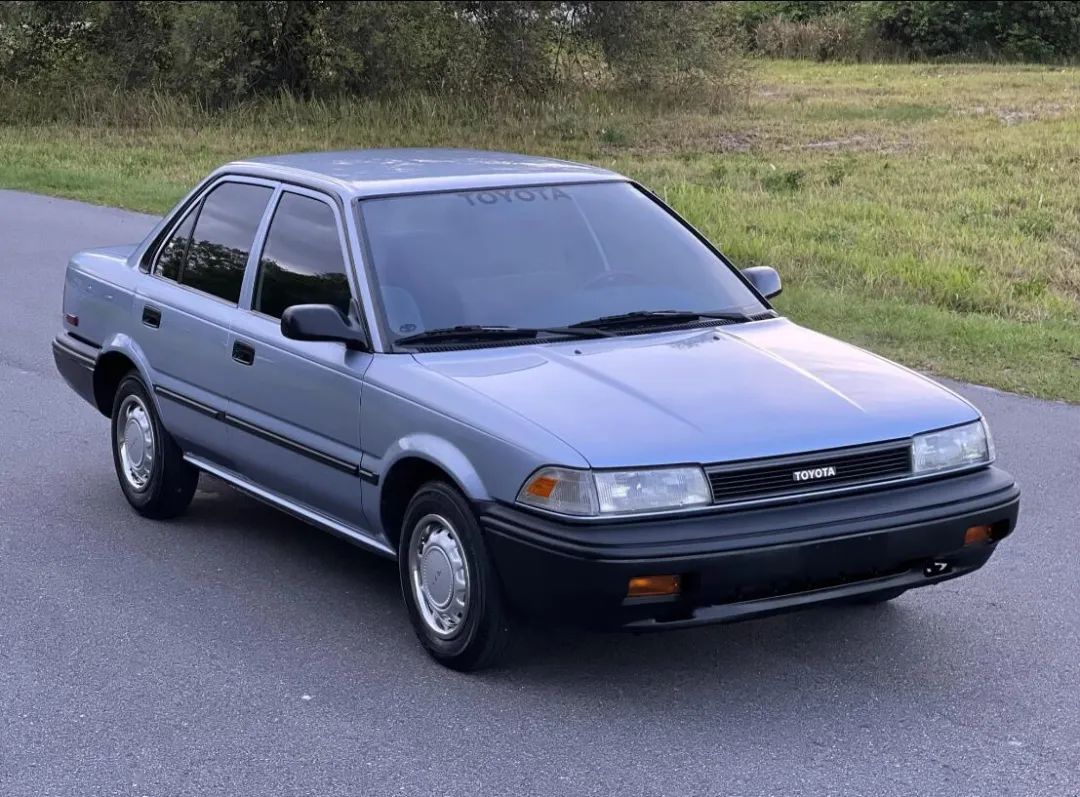 进口01款丰田花冠,大众和捷达车标区别