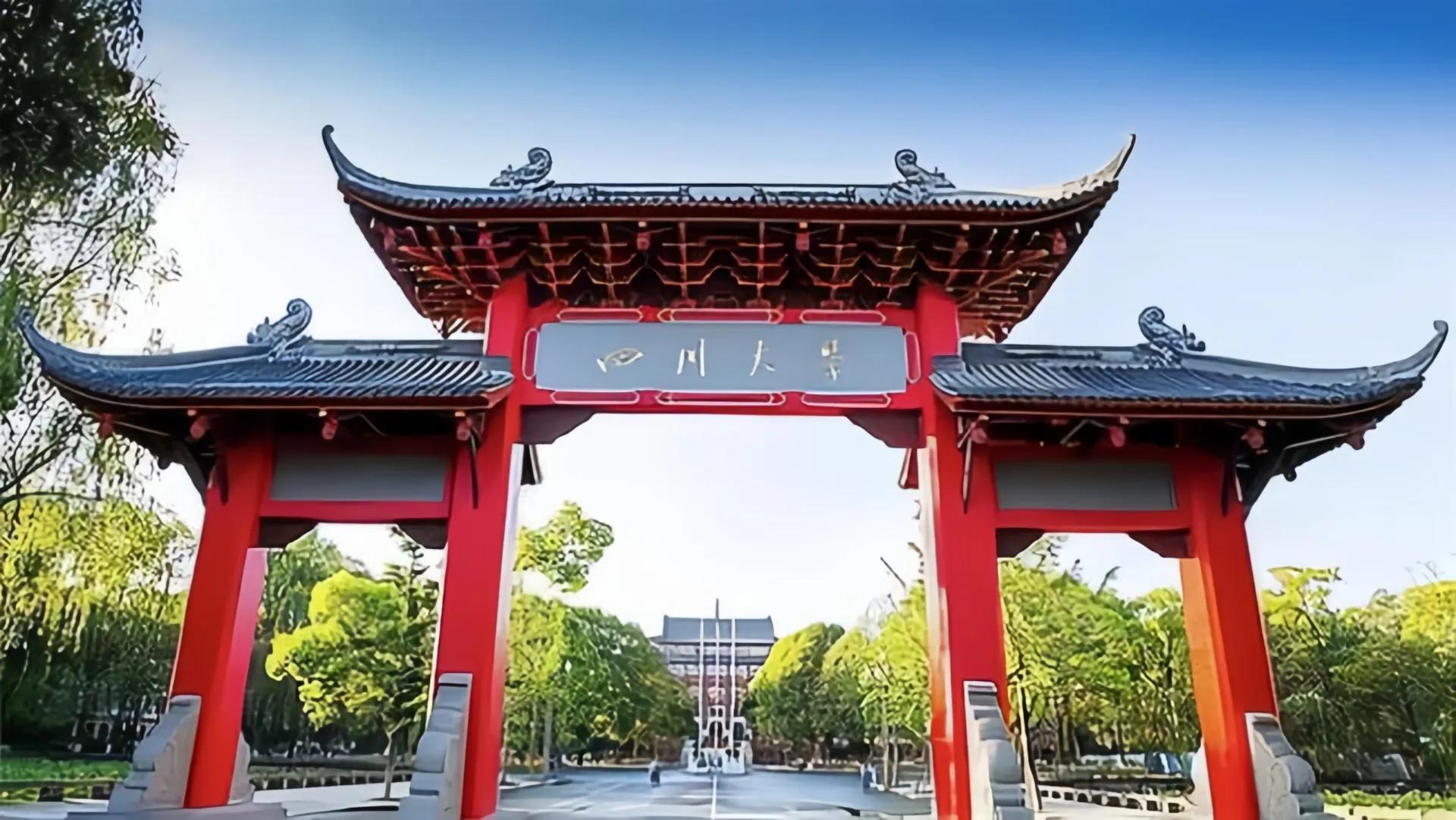 大叔蹲着玩手机无端惹祸，碰到新闻女研究生，哑巴吃黄连有口难辩