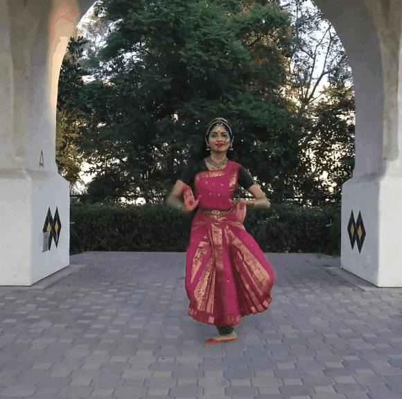 印度的宗教迷信有多严重,印度的迷惑行为