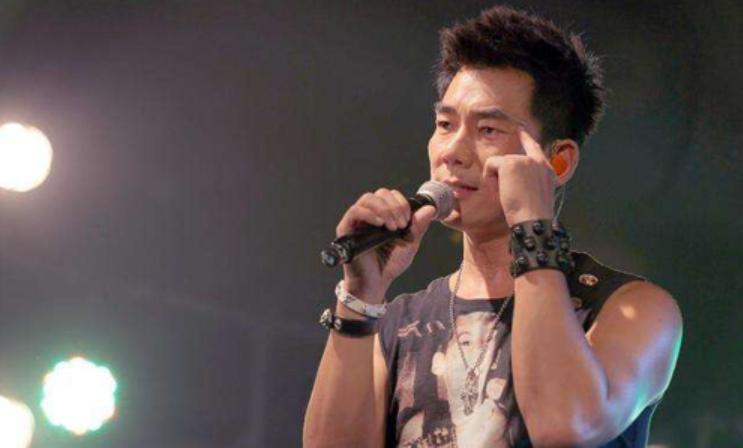 任贤齐57岁不显老,任贤齐56岁